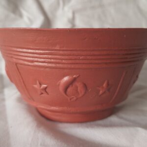 Ref. 14 .- Imitación cuenco  de  terra sigillata hispánica con  relieves  de  motivos marinos y estrellas + isla del Fraile de Urcilla