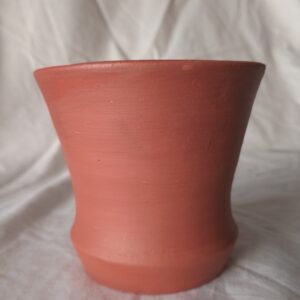 Ref. 17 .- Imitación vaso  pequeño terra sigillata  hispánica acabado  liso  de  Urcilla